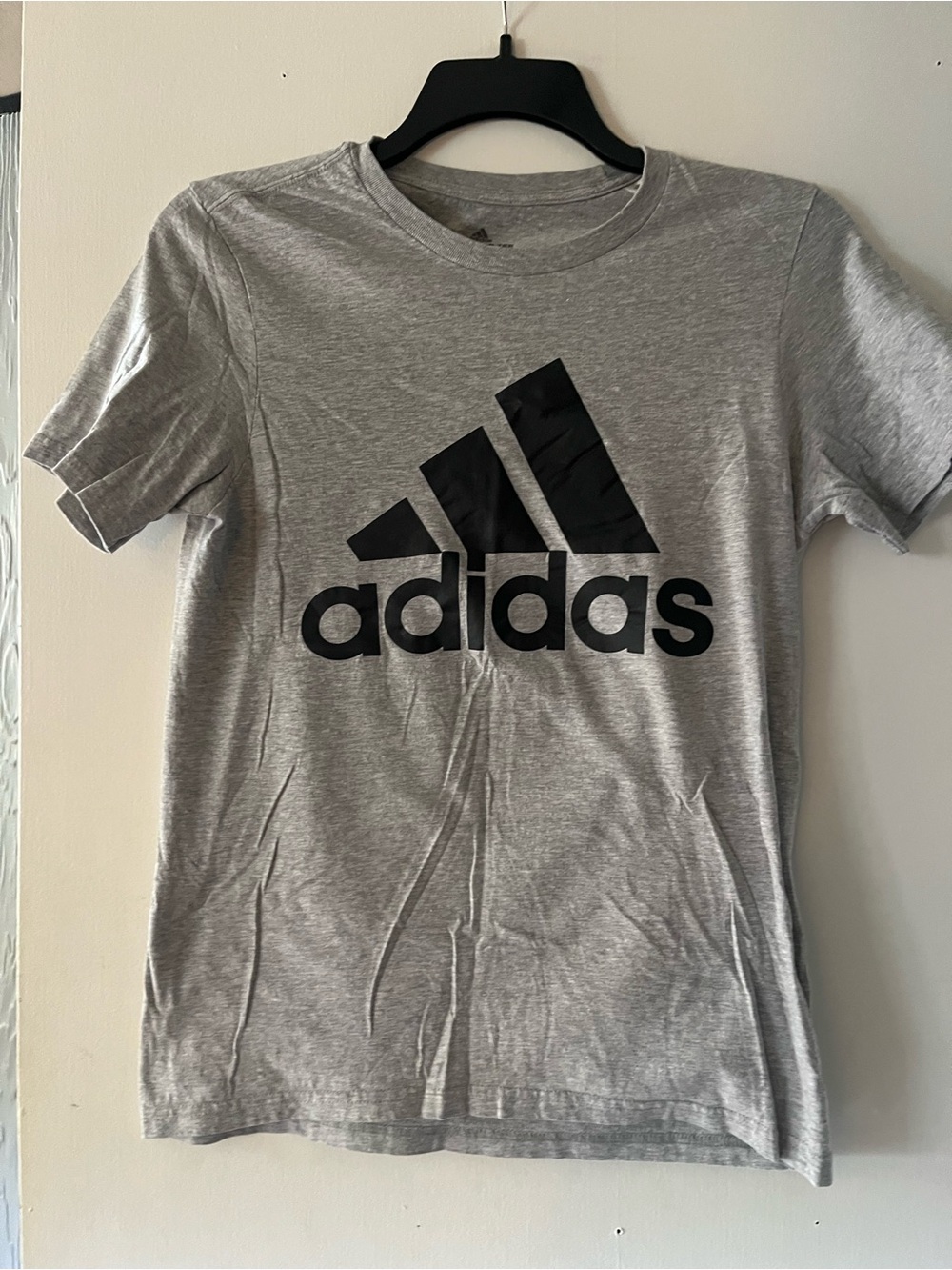 Gray adidas amplifier tee shirt men's small